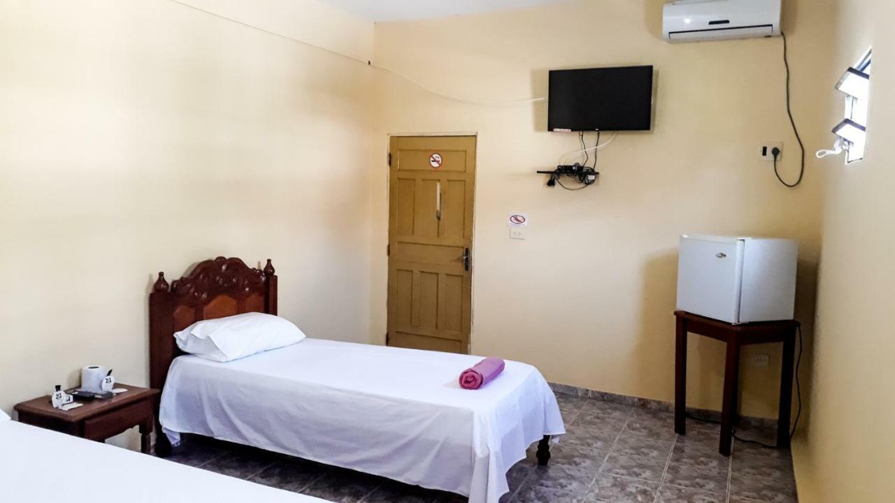 Hotel Regional II Coari Extérieur photo